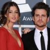 Les frères Followill, accompagnés de leurs compagnes respectives, prennent la pose en février 2012