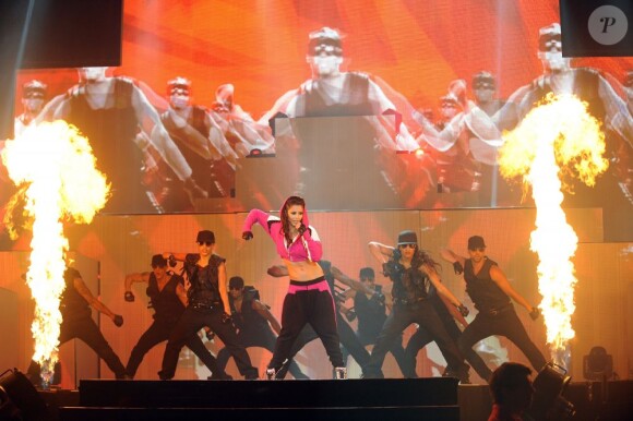 Cheryl Cole en concert à Belfast le 3 octobre 2012 pour le lancement de sa tournée en promotion de l'album A Million Lights.