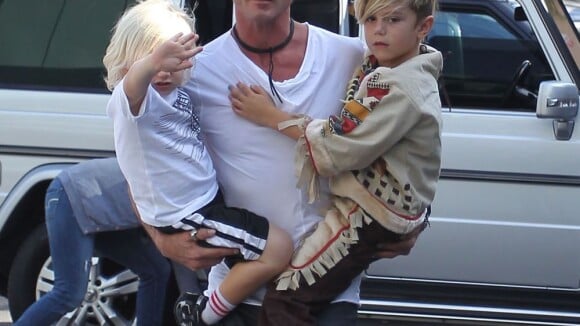 Gwen Stefani stylée avec ses fils : Secourue par son super mari