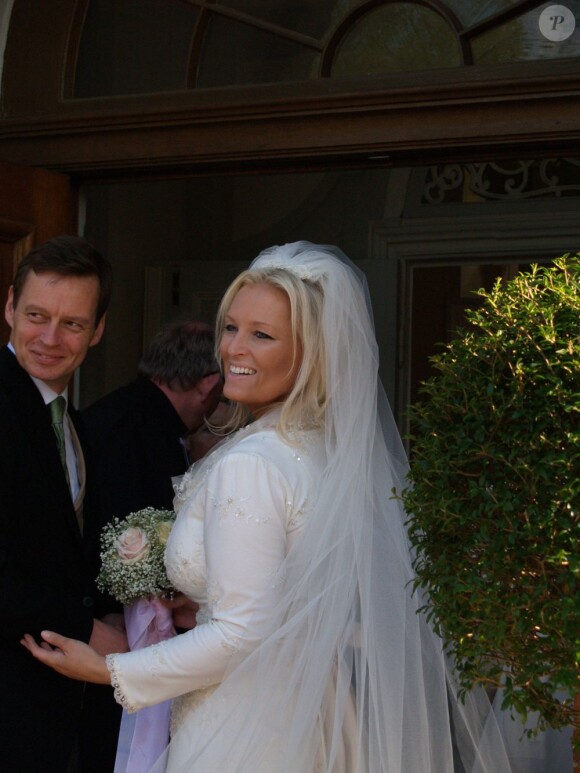 La duchesse Rixa d'Oldenburg célébrait samedi 13 octobre 2012 son mariage avec Stephan Sanders, à Hambourg.