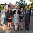 Le prince Michael et la princesse Brigitte de Prusse en famille au mariage religieux de la duchesse Rixa d'Oldenburg et Stephan Sanders, samedi 13 octobre 2012 à Hambourg.