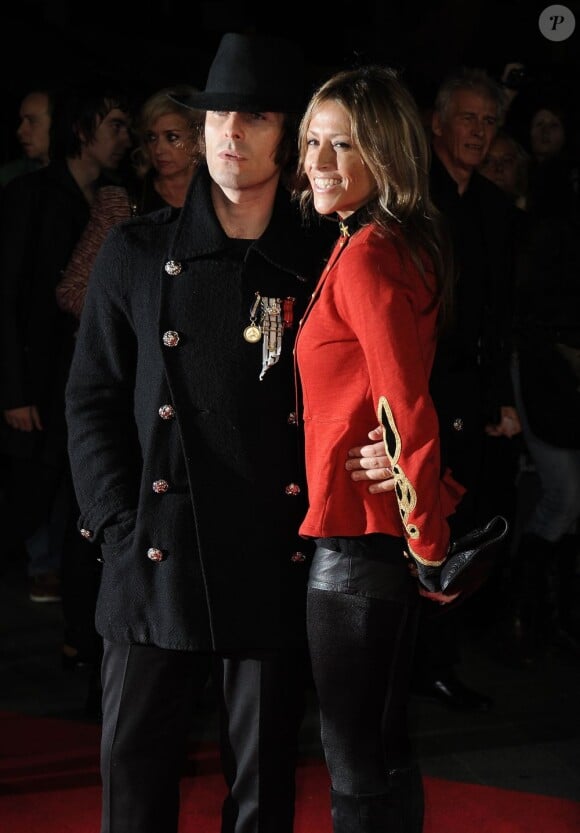 Liam Gallagher et sa femme Nicole Appleton à l'avant-première du documentaire Crossfire Hurricane à Londres, le 18 octobre.