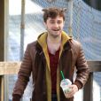 Daniel Radcliffe avec une belle coupe de cheveux sur le tournage de Horns le 2 octobre 2012
