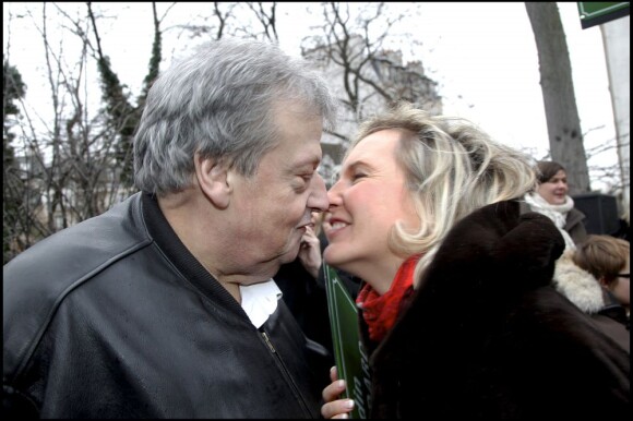 Guy Carlier et Joséphine à Paris, le 16 décembre 2010.