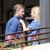 Ryan Gosling et Cate Blanchett fricotent sur un balcon pour une scène du film encore sans titre de Terrence Malick, à Austin, Texas, le 20 octobre 2012.