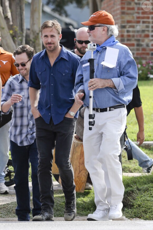 Ryan Gosling et Cate Blanchett tournent le film encore sans titre de Terrence Malick, à Austin, Texas, le 20 octobre 2012.