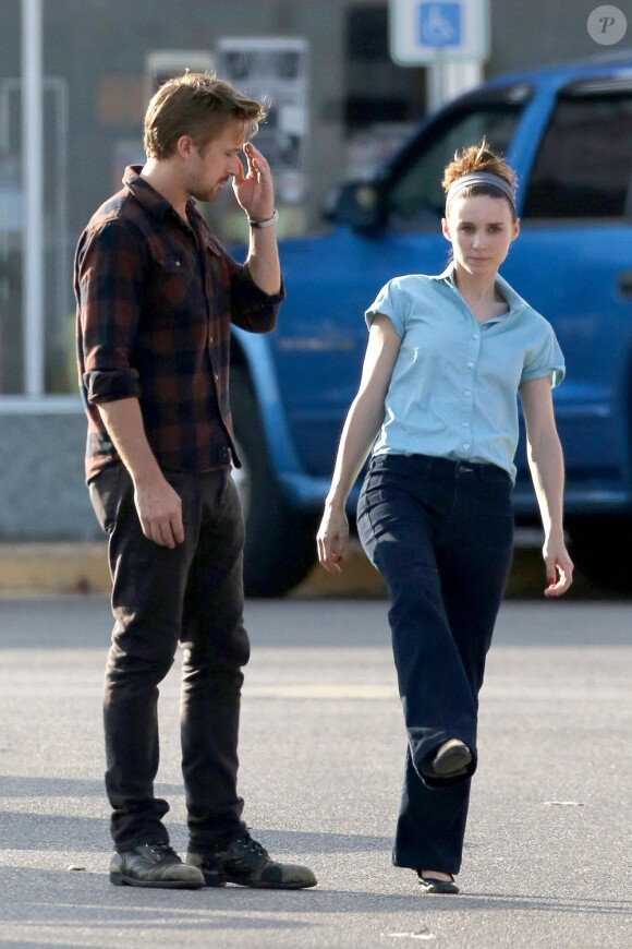Ryan Gosling et Rooney Mara sur le plateau du film encore sans titre de Terrence Malick, à Austin, Texas. Septembre 2012.