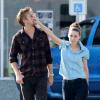 Ryan Gosling tripoté par Rooney Mara sur le plateau du film encore sans titre de Terrence Malick, à Austin, Texas. Septembre 2012.