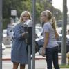 Reese Witherspoon et sa fille Ava se promènent à Brentwood, le 22 octobre 2012