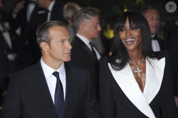 Vladislav Doronin et sa compagne Naomi Campbell lors de l'avant-première du film Skyfall à Londres le 23 octobre 2012