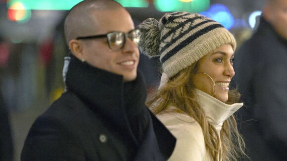 Jennifer Lopez et Caspert Smart : Collés-serrés, souriants et fous d'amour