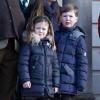 Pour l'édition 2012 de la chasse Hubertus (Hubertusjagt), le prince consort Henrik de Danemark était entouré de ses petits-enfants le prince Felix, le prince Christian et la princesse Isabella, le 4 novembre 2012 au palais Eremitage, dans la forêt Dyrehaven.