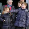 Le prince Henrik de Danemark assistait avec ses petis-enfants Christian, Isabella et Felix à l'édition 2012 de la chasse Hubertus (Hubertusjagt), le 4 novembre 2012 au palais Eremitage, dans la forêt Dyrehaven.