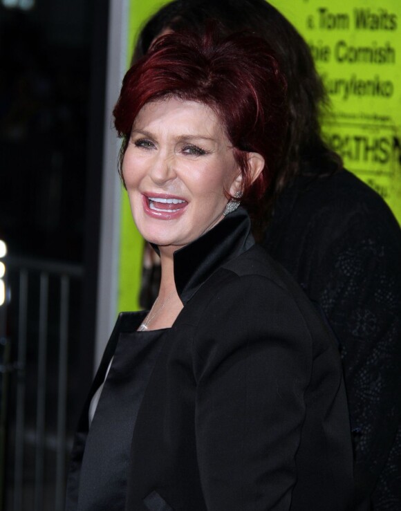 Sharon Osbourne souriante à la première du film Seven Psychopaths à Westwood, le 1er octobre 2012.