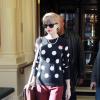 Taylor Swift quitte son hôtel à Londres le 7 novembre 2012.