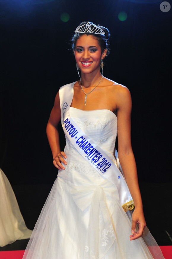 Miss Poitou Charentes, candidate pour l'élection Miss France 2013 le 8 décembre 2012 sur TF1