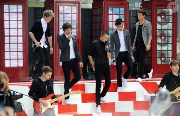 Les One Direction lors de l'émission The Today Show à New York le 13 novembre 2012.