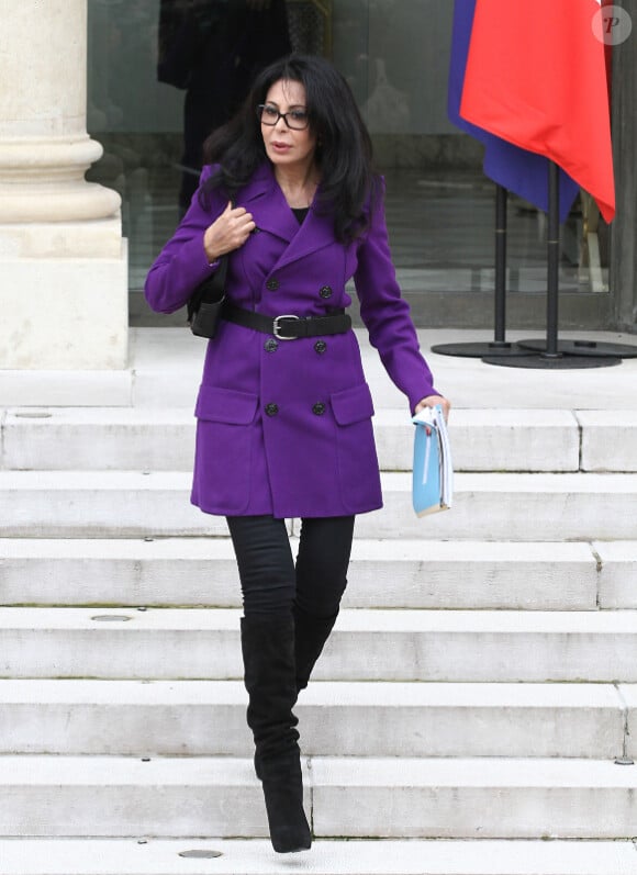 Yamina Benguigui à la sortie du conseil des ministres à Paris le 7 novembre 2012.