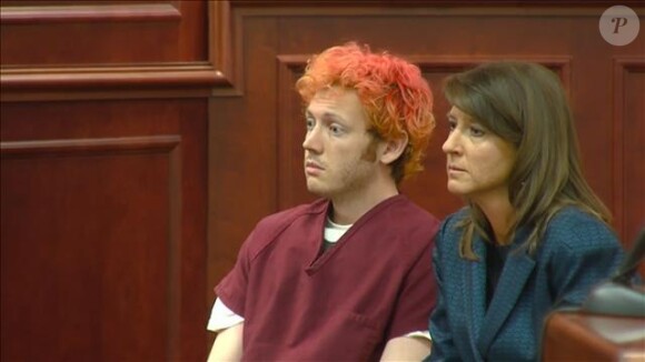 James Holmes, tueur présumé de la fusillage d'Aurora (Colorado), lors de sa première audience au tribunal le 23 juillet 2012