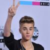 Justin Bieber à la cérémonie des American Music Awards à Los Angeles le 18 novembre 2012.