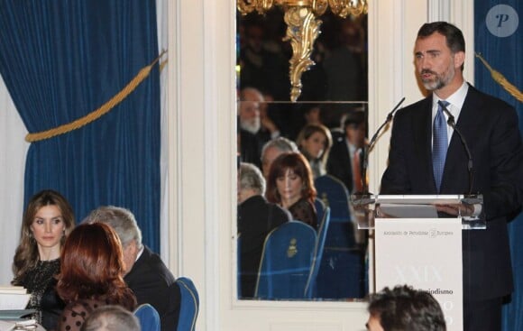Le prince Felipe d'Espagne lors de son discours pour le 29e Prix Francisco Cerecedo, le 20 novembre 2012 à Madrid.