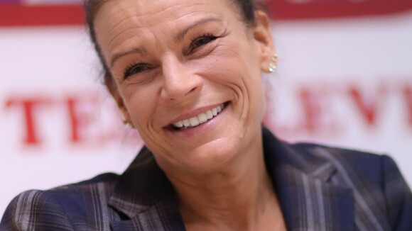 Stéphanie de Monaco : Armée de son sourire pour son plus grand ''fight''