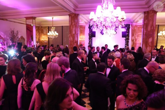 Ambiance au Bal des débutantes 2012 à l'Hôtel de Crillon