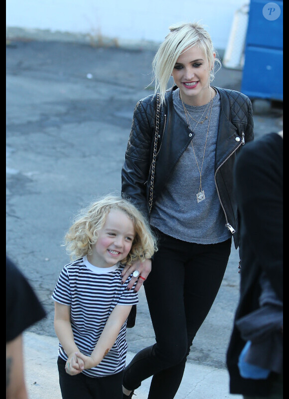 Ashlee Simpson à la fête d'anniversaire déguisée de son fils Bronx Wentz, à Studio City, le 20 novembre 2012.