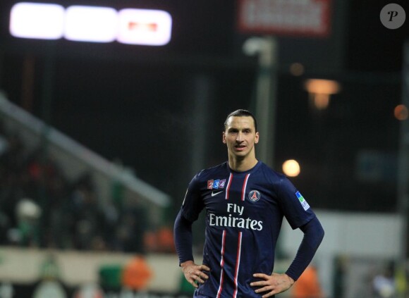 Zlatan Ibrahimovic incrédule lors du match entre Saint-Etienne et le Paris Saint-Germain (0-0, 5-3 aux t.a.b) à Saint-Etienne au Stade Geoffrey-Guichard le 27 novembre 2012