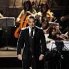 Robbie Williams sur scène à l'occasion du 100e gala du Royal Variety au Royal Albert Hall, à Londres, le 19 novembre 2012.