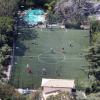 Robbie Williams a mis vente sa superbe propriété de Los Angeles, qui comprend une piscine et un terrain de foot !