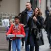 Journée pluvieuse mais heureuse pour Martin Kristen et les enfants d'Heidi Klum qui font du shopping pour Noël le 29 novembre 2012 dans un quartier de Los Angeles