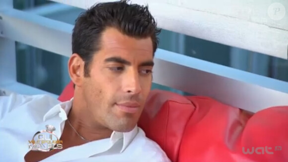 Julien dans la bande-annonce du sixième épisode de Qui veut épouser mon fils ?, saison 2, sur TF1 le vendredi 7 septembre 2012