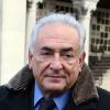 Dominique Strauss-Kahn assiste aux obsèques de Erik Izraelewicz, ancien directeur du journal Le Monde, au Père Lachaise à Paris, le 4 decembre 2012.