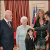 Thérèse Dion se rend à l'Elysée pour la remise de la médaille du Chevalier de la Légion d'Honneur à sa fille Céline Dion à Paris le 23 mai 2008.