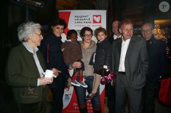 Inès de la Fressange et PPDA parrains de l'opération Goûters de coeur au profit de Mécénat chirurgie cardiaque. Le 18 décembre 2012 au Café de la Paix à Paris