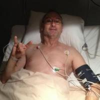 Michael Jones, opéré et plein d'humour : ''Je dors dans les bras de Morphine''
