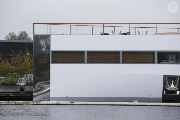 Le yacht de Steve Jobs baptisé Venus, devoilé à titre posthume à Aalsmeer aux Pays Bas le 29 octobre 2012. Imaginé par l'ancien patron d'Apple en collaboration avec le designer francais Philippe Starck, est aujourd'hui au coeur d'une polémique financière.