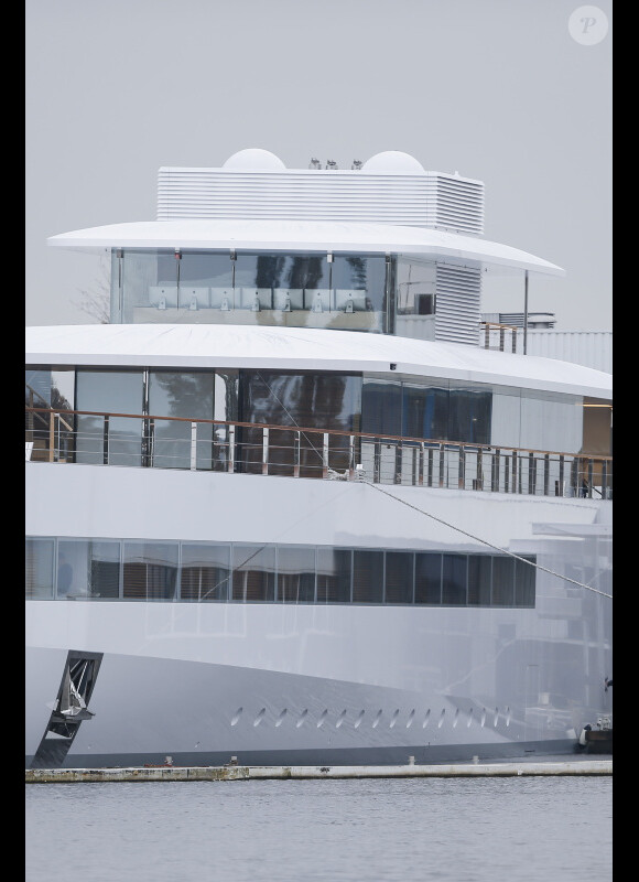 Le yacht de Steve Jobs baptisé Venus, devoilé à titre posthume à Aalsmeer aux Pays Bas le 29 octobre 2012. Imaginé par l'ancien patron d'Apple en collaboration avec le designer Philippe Starck, est aujourd'hui au coeur d'une polémique financière.