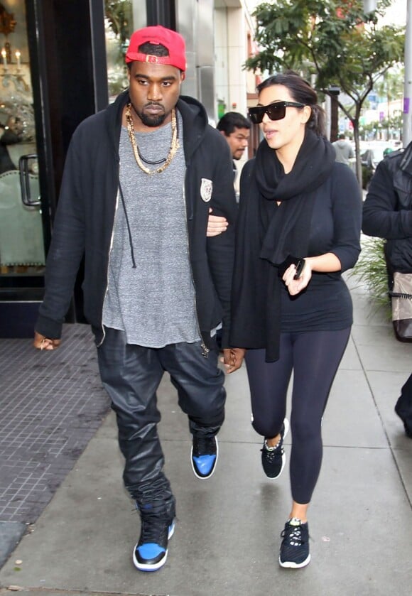 Kim Kardashian et Kanye West passent la journée du réveillon ensemble à Beverly Hills. Le 24 décembre 2012.