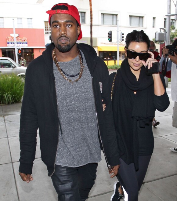 Kim Kardashian et Kanye West ont passé le réveillon et célébré Noël ensemble. Beverly Hills, le 24 décembre 2012.