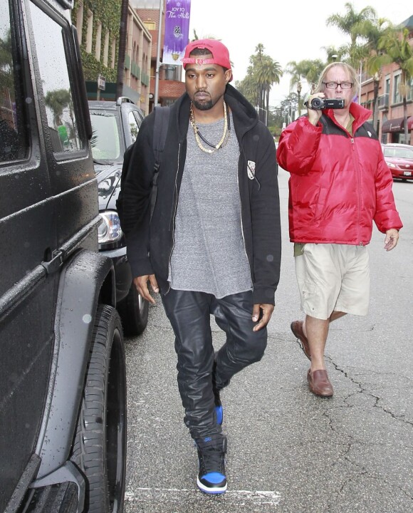 Kanye West à Beverly Hills, le 24 décembre 2012.