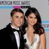 Justin Bieber et Selena Gomez aux American Music Awards à Los Angeles le 20 novembre 2011.
