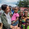 Sonia Rolland était en voyage humanitaire au Rwanda, son pays d'origine, fin novembre - début décembre 2012 pour le compte de son association Maïsha Africa. Elle tient ici dans ses bras la petite Ornella, 2 ans, abandonnée par sa mère et qui est atteinte d'une maladie grave.