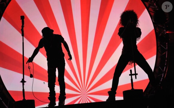 Shaka Ponk en concert à Bercy le 5 janvier 2013.