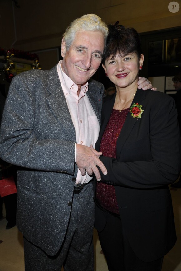 Jean-Loup Dabadie et sa femme Véronique présents lors d'une soirée en hommage à Claude Pinoteau au cinéma Le Village à Neuilly sur Seine, le 7 janvier 2012.