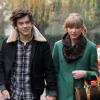 Taylor Swift et Harry Styles vont déjeuner en amoureux, pour les 23 ans de la chanteuse, à Cheshire, au Royaume-Uni, le 13 décembre 2012.