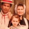 Megan Fox et ses parents, dans un cliché publié sur Twitter le 5 janvier 2013.