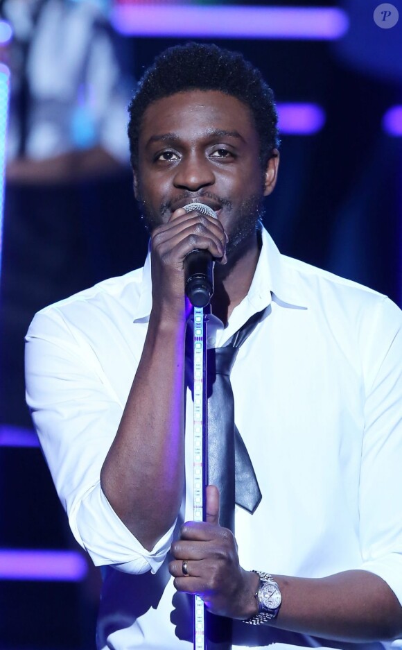 Corneille lors de l'enregistrement du prime 'Samedi soir on chante Goldman', diffusé le 19 janvier 2013 sur TF1