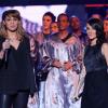 Chimène Badi et Alizée lors de l'enregistrement du prime 'Samedi soir on chante Goldman', diffusé le 19 janvier 2013 sur TF1